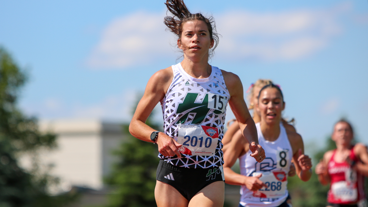 Six Foresters compete on big stage, Xayarath earns All-American praise